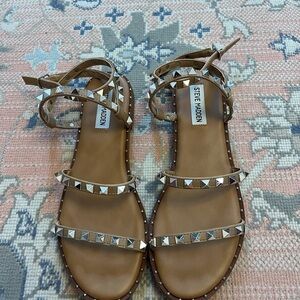 Steve Madden Tan Studded Sandals